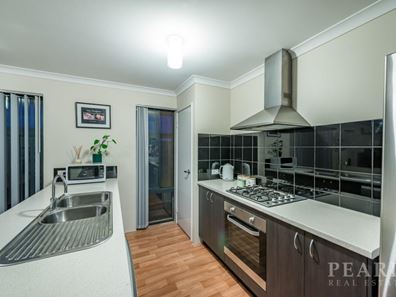 4 Villena Parade, Alkimos WA 6038