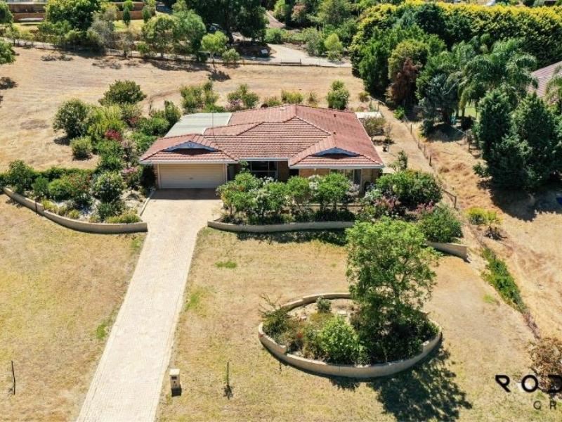 13 Ray Cl, Byford