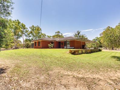 21 Shenton Road, Barragup WA 6209