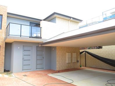 3/5 North St, Midland WA 6056