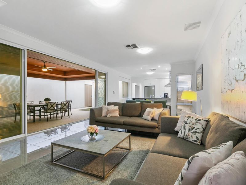 228B Riseley Street, Booragoon