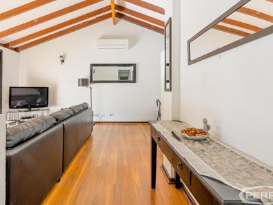 9 Barnes Way, Mandurah WA 6210