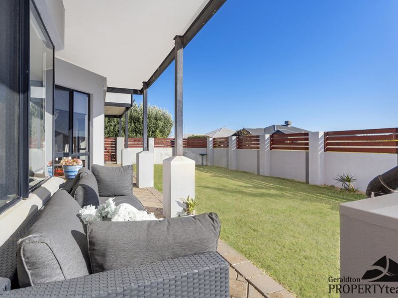 20 Wave Crest Circle, Drummond Cove