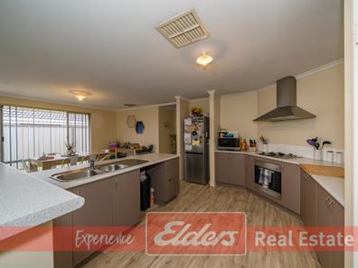 17 Colreavy Ramble, Baldivis WA 6171