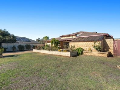 5 Hibiscus Mews, Canning Vale WA 6155
