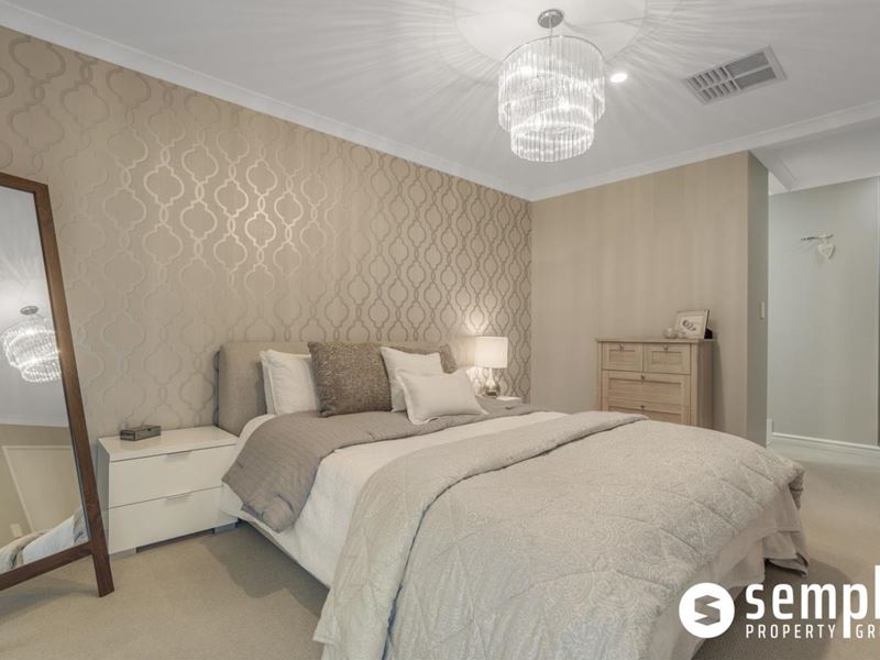 130 Mornington Crescent, Wandi