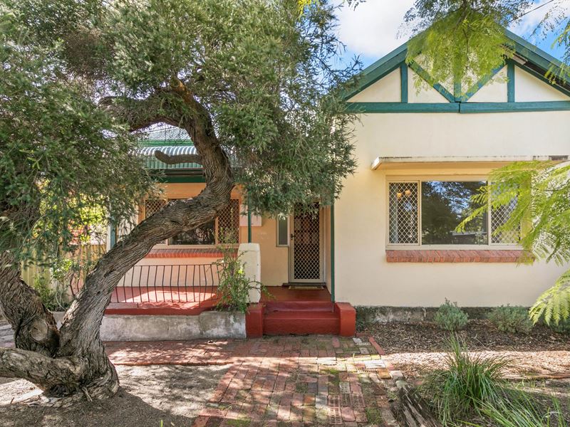 212 Loftus Street, North Perth