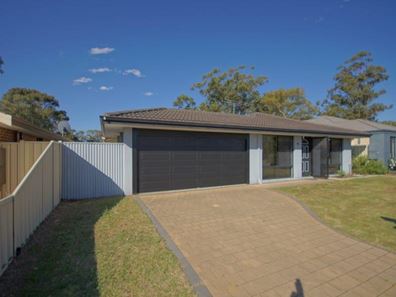 10 Milano Loop, Seville Grove WA 6112