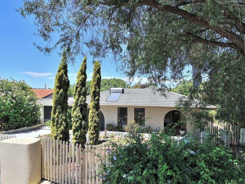 16 Oxley Avenue, Padbury