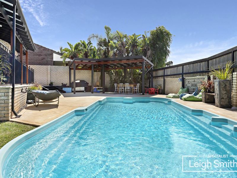 20 Carina Circle, Halls Head WA 6210