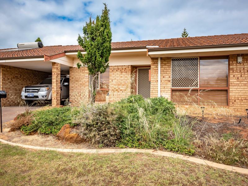8/239 Willcock Drive, Mahomets Flats