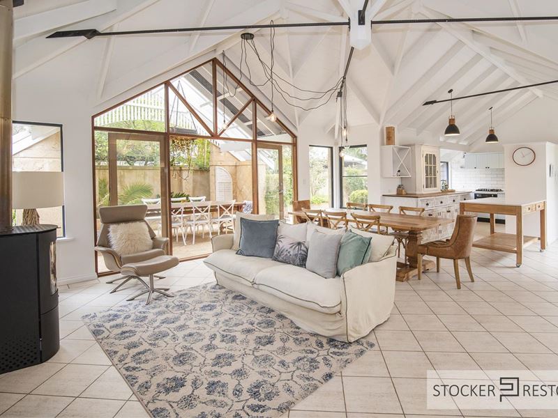 6 Peregrine Court, Dunsborough