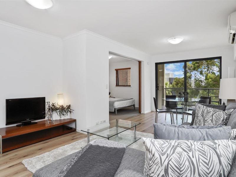 18/2 Outram Street, West Perth