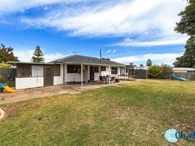11 Cederdale Way, Safety Bay WA 6169
