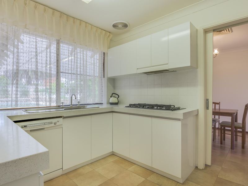 40 Pembury Road, Thornlie