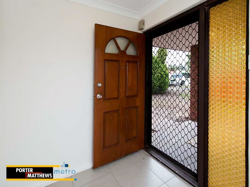 131 Berehaven Avenue, Thornlie