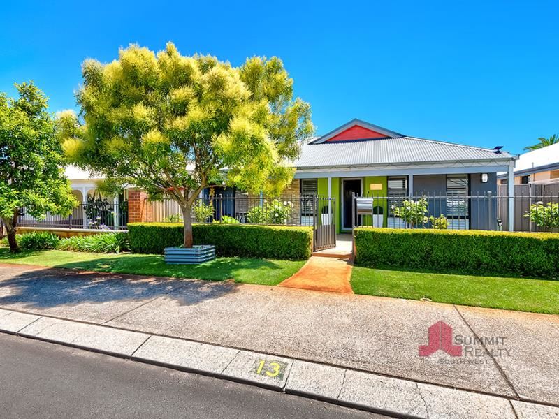 13 Jury Bend, Carey Park