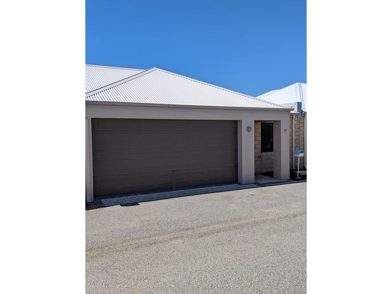 21/1 Cameron Street, Langford