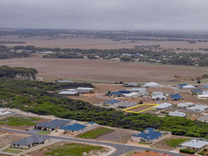 64 Premier Circle, Dongara