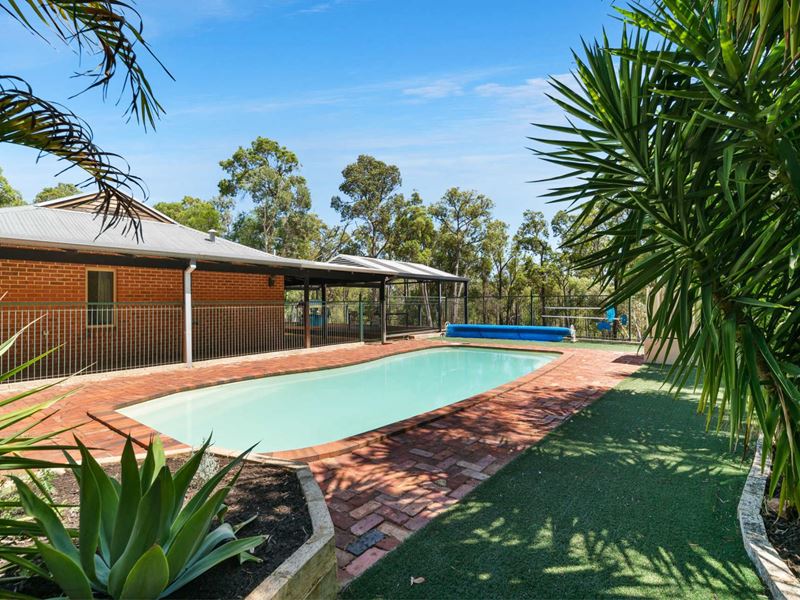 75 Milligan Road, Parkerville