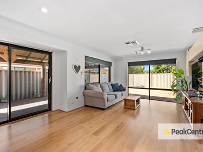 21 Noosa Drive, Secret Harbour WA 6173