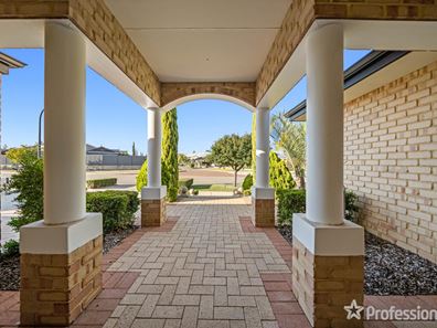 47 Flecker Promenade, Aveley WA 6069