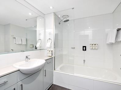 43/33 Mounts Bay Road, Perth WA 6000