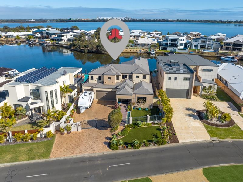 33 Portofino Crescent, Pelican Point