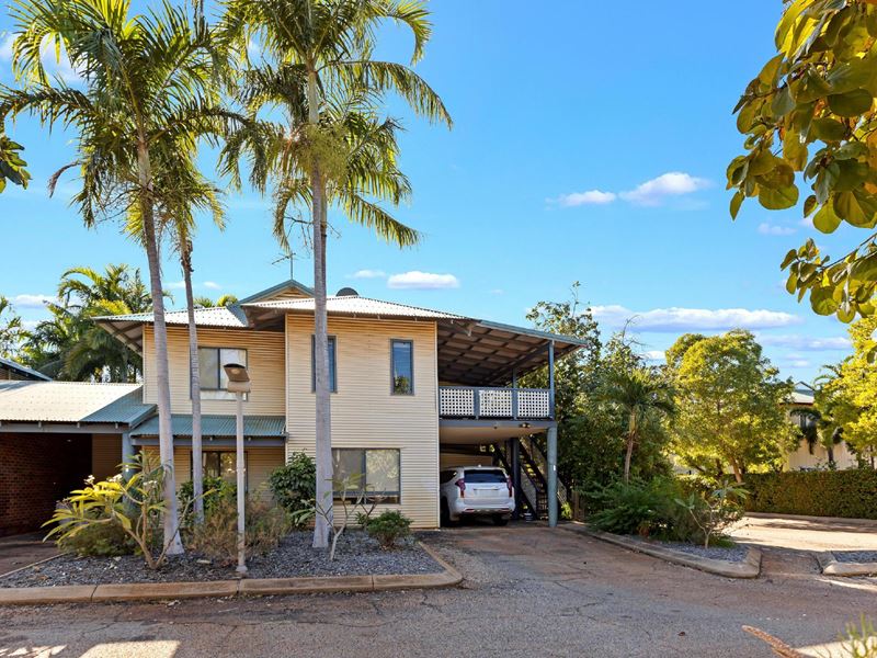 18/10 Bagot Street, Djugun