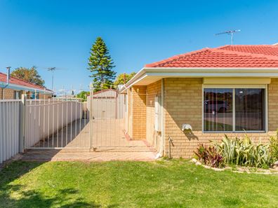 65 Hawker Street, Safety Bay WA 6169