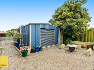 16 Bougainvillea Ave, Forrestfield WA 6058