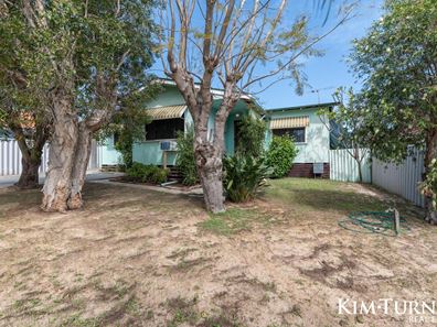 20 Harfoot Street, Willagee WA 6156