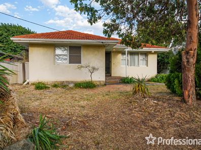 10 Derrington Crescent, Balga WA 6061