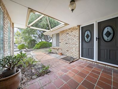 61 Otisco Crescent, Joondalup WA 6027