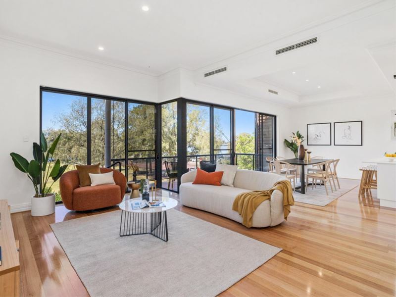 10 Jewell Lane, East Perth