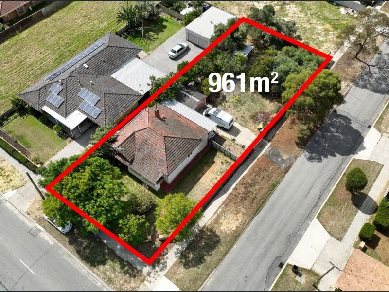 86 Sayer  Street, Midland