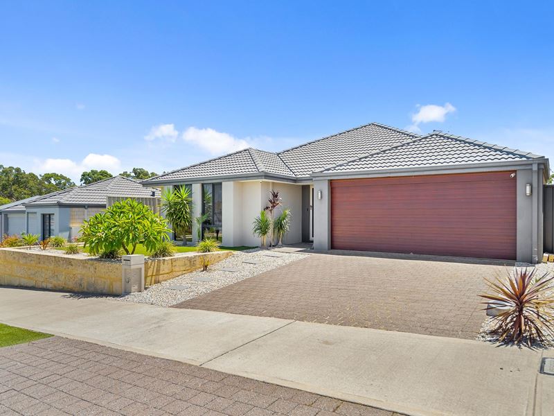 11 Broadmoor Loop, Meadow Springs
