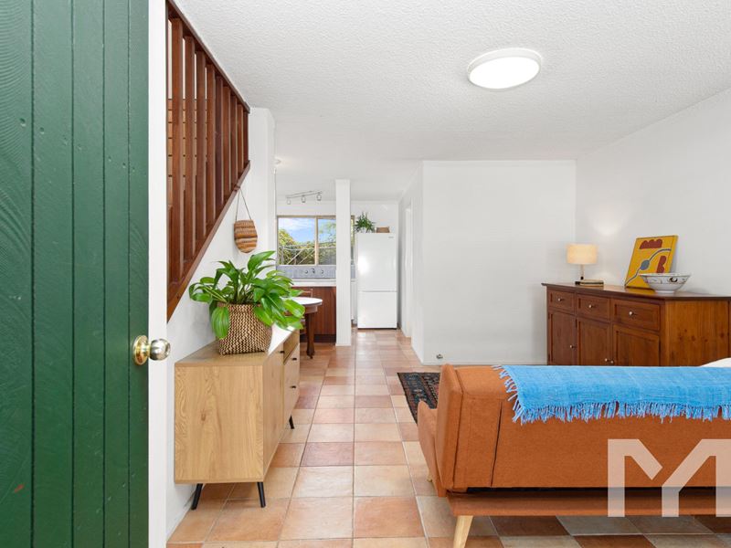 17/10 Stirling Street, Fremantle