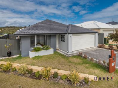 8 Turon Street, Yanchep WA 6035