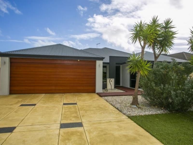 5 Blackford Turn, Success WA 6164