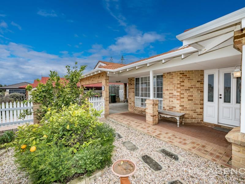 6 Clovelly Mews, Mindarie