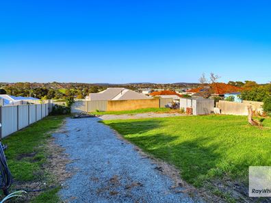 2B Bourke Street, Mount Melville WA 6330