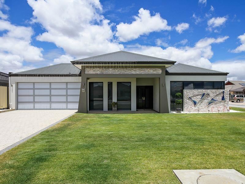 37 Lauderdale Drive, Success WA 6164