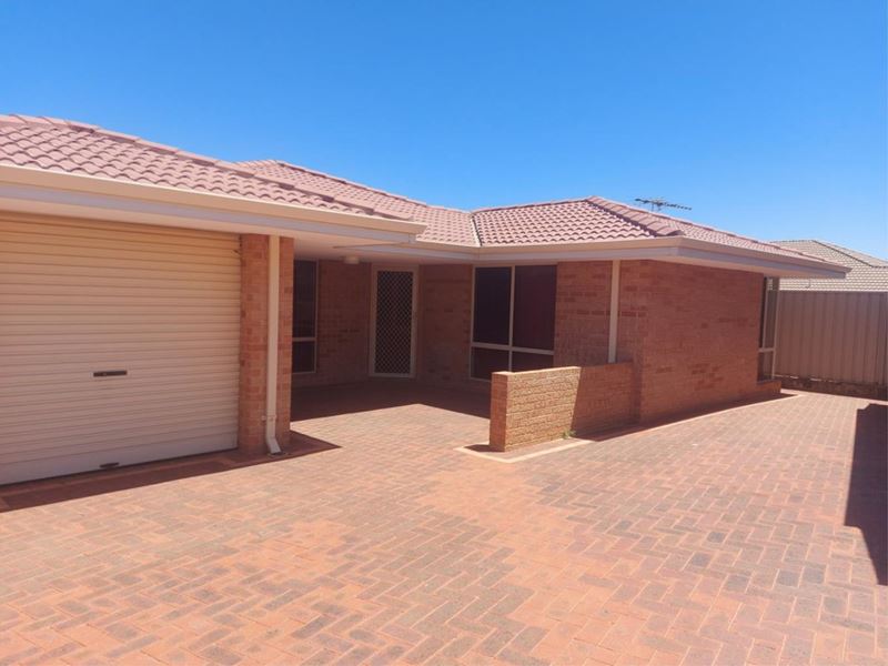 45 Glass Crescent, Mahomets Flats WA 6530