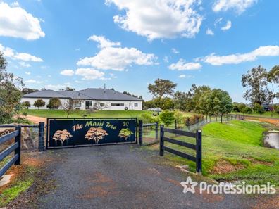 20 Hebrides Close, Quindalup WA 6281