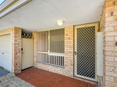 26/15-17 Ashford Avenue, Rockingham WA 6168