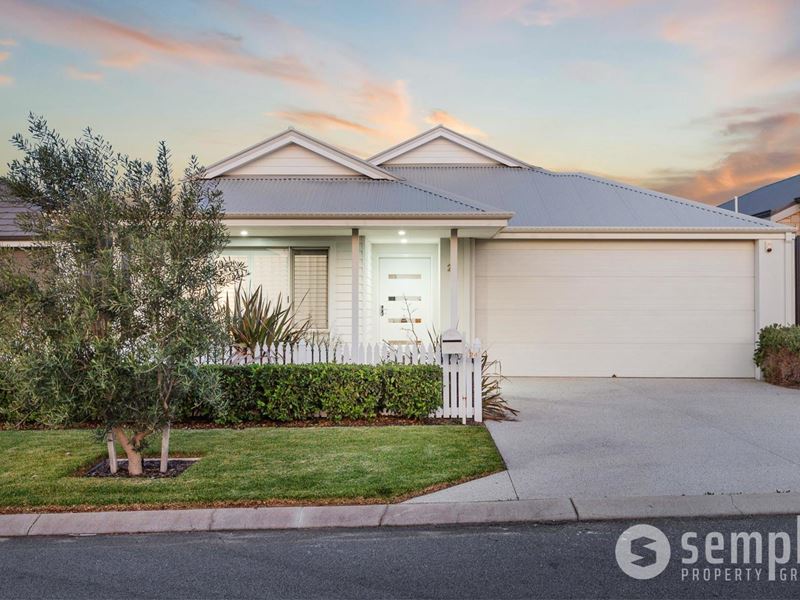 24 Nettup Street, Hammond Park WA 6164