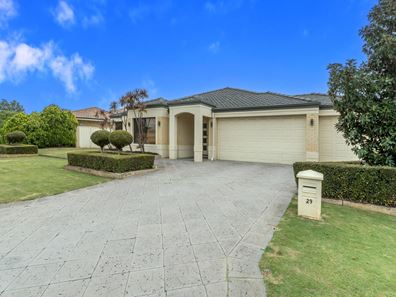 29 Mount Park Way, Canning Vale WA 6155