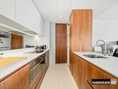 1002/8 Adelaide Terrace, East Perth WA 6004