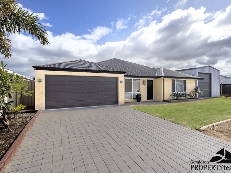 18 Waterwitch Outlook, Wandina